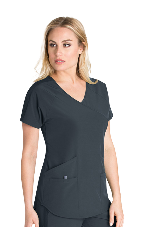 بلوزة نسائية باركو ويلنس 4 جيوب~4-Pocket Top