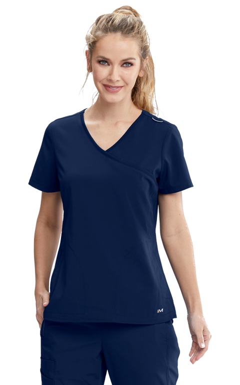 بلوزة سكرب آريا موشن ~ Aria Scrub Top
